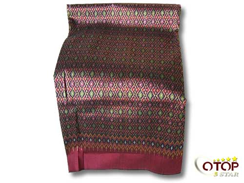 Mud Mee Silk Cloth (Chat Salap Soi Sot Hang Krarok Pattern) — 3