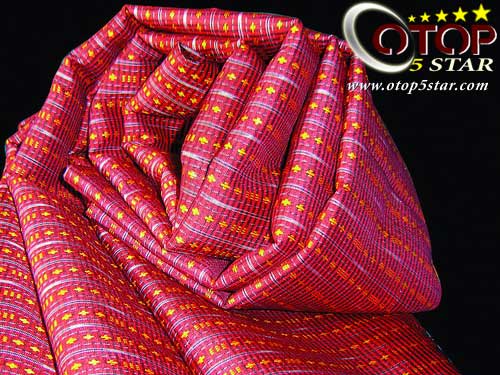 Silk Cloth with Kap Bua Pattern — 2