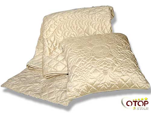 Handstitched U Thong Quilts